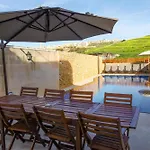 Solaris Gozitan With Pool - Happy *