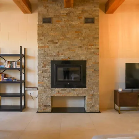 Διαμέρισμα Solaris Gozitan Villa With Pool - Happy Rentals