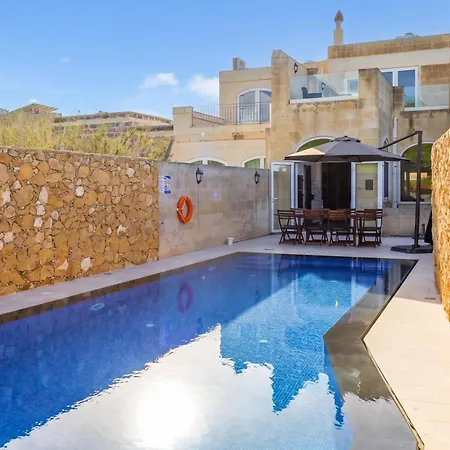 Solaris Gozitan With Pool - Happy *