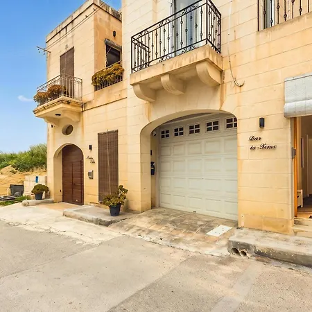 Solaris Gozitan With Pool - Happy