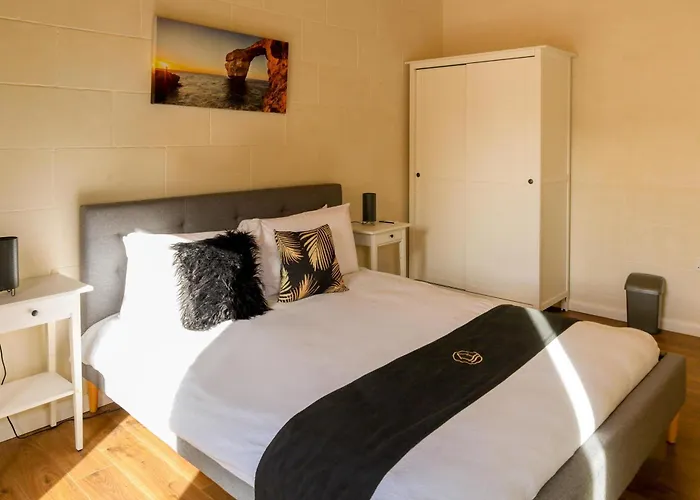 Solaris Gozitan With Pool - Happy * Għasri