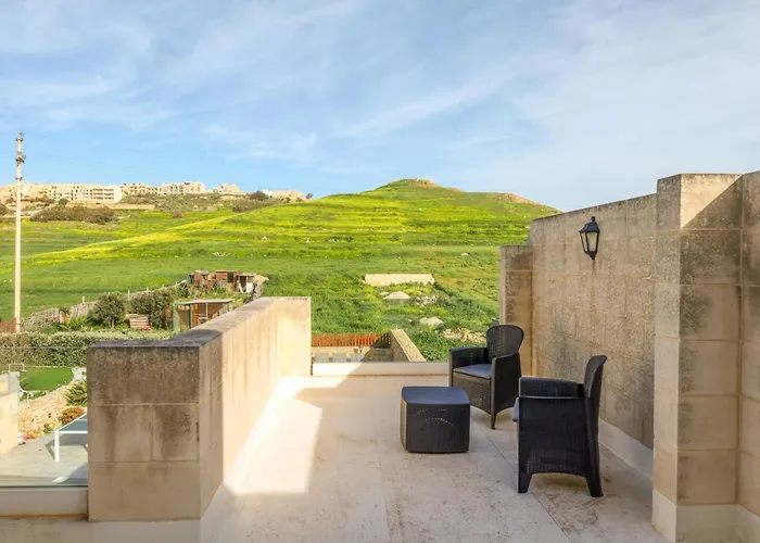 Solaris Gozitan With Pool - Happy *