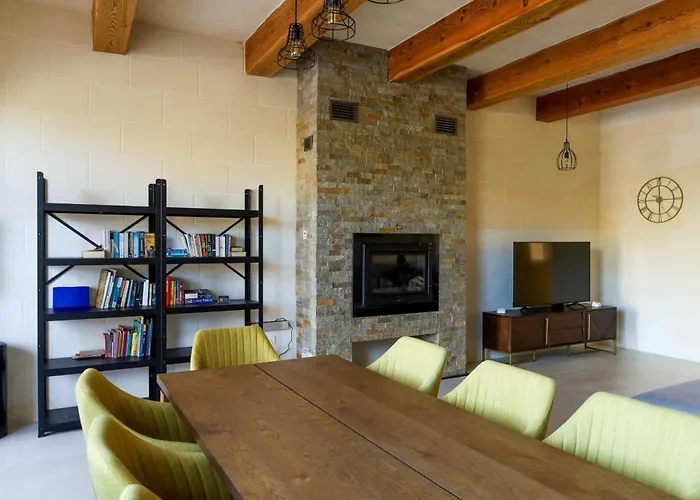 Solaris Gozitan With Pool - Happy Appartement Għasri