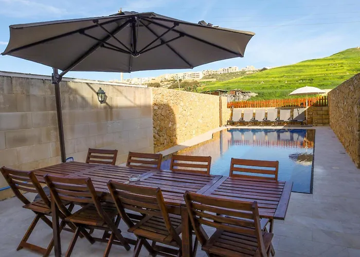Solaris Gozitan With Pool - Happy *
