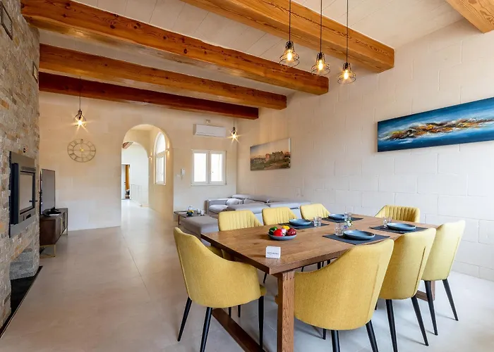 Solaris Gozitan With Pool - Happy